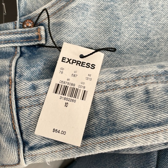 NWT Express Shorts size 10 - Picture 5 of 5